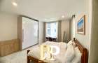 Furnished 1 Bed Apartment with En Suite in Rhapta Road - 4
