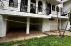 5 Bed Townhouse with En Suite at Riverside Drive - 4