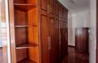 5 Bed Townhouse with En Suite in Kileleshwa - 4
