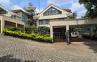 5 Bed Townhouse with En Suite at Lavington Green - 3