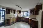 5 Bed House with En Suite in Runda - 7
