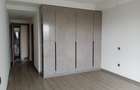 Serviced 3 Bed Apartment with En Suite at Riverside Drive. - 6