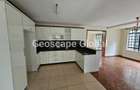 4 Bed Villa with En Suite in Kitisuru - 3
