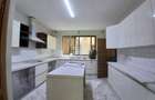 5 Bed Townhouse with En Suite at Lavington - 6