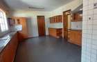 5 Bed House with En Suite at Red Hill Road - 7