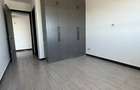 4 Bed Apartment with En Suite in Valley Arcade - 10