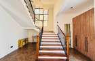 5 Bed Townhouse with En Suite at Lavington - 3