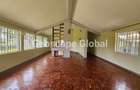 4 Bed House with En Suite in Nyari - 12