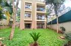 5 Bed Townhouse with En Suite at Lavington - 5
