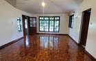 5 Bed Townhouse with En Suite at Lavington - 13