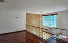 4 Bed Townhouse with En Suite in Kileleshwa - 4