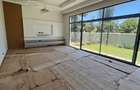 5 Bed Townhouse with En Suite at Lavington - 8