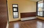4 Bed Townhouse with En Suite at Membley Estate - 16
