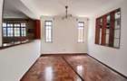 5 Bed Townhouse with En Suite at Mbaazi Avenue - 10
