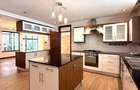 5 Bed Villa with En Suite at Lavington - 9