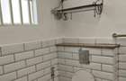 5 Bed House with En Suite in Nyari - 14