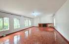 4 Bed House with En Suite at Hill View Estate - 11