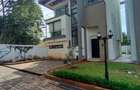 4 Bed Townhouse with En Suite in Lavington - 20