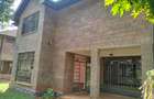 4 Bed Townhouse with En Suite in Spring Valley - 19