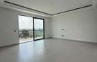 3 Bed Apartment with En Suite in Brookside - 1