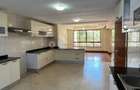 5 Bed House with Garden at Lavington - 15