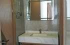3 Bed Apartment with En Suite in Riverside - 14