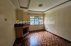 4 Bed Townhouse with En Suite in Spring Valley - 3