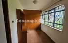 4 Bed House with En Suite in Runda - 12
