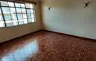 3 Bed Apartment with En Suite in Lavington - 4