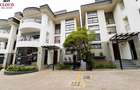 5 Bed House with En Suite in Lavington - 1