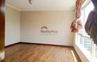 3 Bed Apartment with En Suite in Riverside - 7