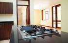 3 Bed Apartment with En Suite in Riverside - 17