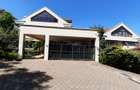 4 Bed Townhouse with En Suite at Lavington - 13