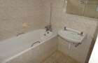 4 Bed House with En Suite in Loresho - 10