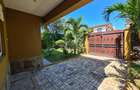 4 Bed Villa with En Suite in Nyali Area - 4