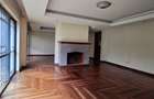 5 Bed Townhouse with En Suite at Lavington Convent Drive - 10