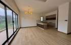 3 Bed Apartment with En Suite at Rosslyn - 8