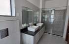 3 Bed Apartment with En Suite in Nyali Area - 11