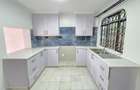 4 Bed House with En Suite in Lavington - 14