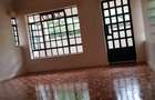 6 Bed House with En Suite at Lavington Road - 18