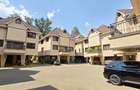 5 Bed Townhouse with En Suite at Lavington Green - 4