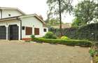 5 Bed House with En Suite in Nyari - 12