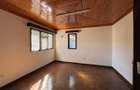 5 Bed House with En Suite in Gigiri - 11