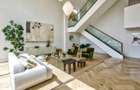 6 Bed House with En Suite at Lavington - 14