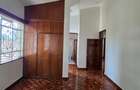 5 Bed House with En Suite in Nyari - 13
