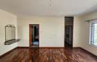 3 Bed Apartment with En Suite at Raphta Road - 8