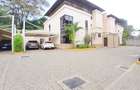 4 Bed Townhouse with En Suite in Lavington - 3