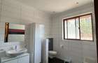 5 Bed House with En Suite in Westlands Area - 5