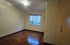 4 Bed Townhouse with En Suite in Kiambu Road - 10