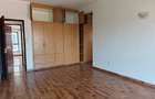 2 Bed Apartment with En Suite in Rhapta Road - 10